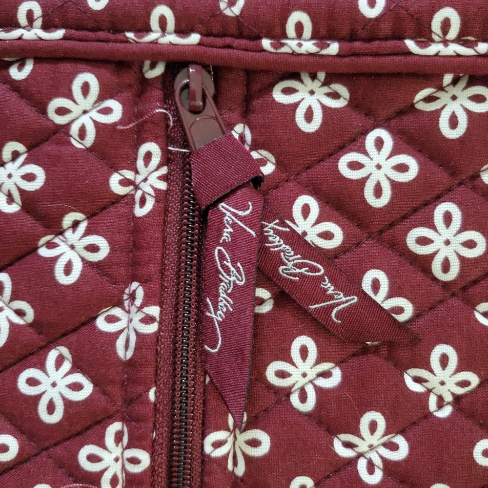 Vera Bradley Tote - Picture 5 of 9